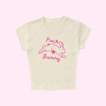 Puck Bunny *Off Campus* Tee