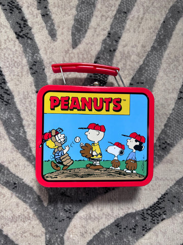 Peanuts Mini Metal Lunch Box | Red | Baseball Scene | Charlie Brown Snoopy Lucy | Schulz