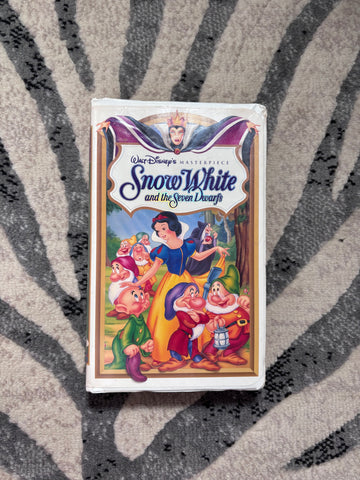 Walt Disney Masterpiece Snow White and the Seven Dwarfs VHS 1994